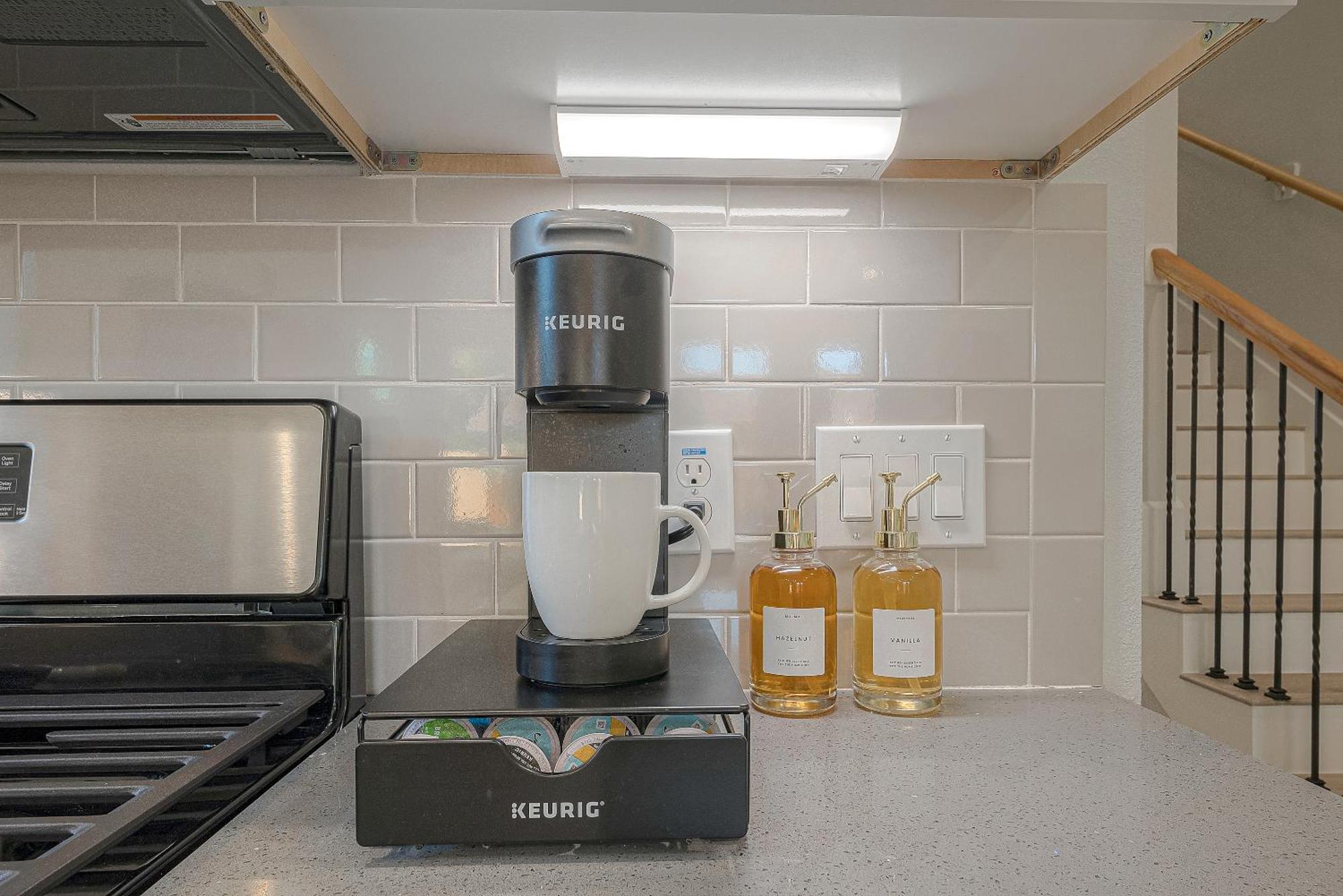 Modern Home Near Downtown With Fast Wifi, Bbq, Games & Ev Equipped! Houston Eksteriør billede