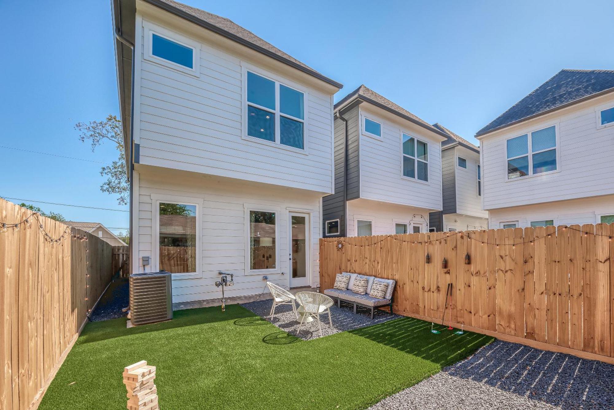 Modern Home Near Downtown With Fast Wifi, Bbq, Games & Ev Equipped! Houston Eksteriør billede