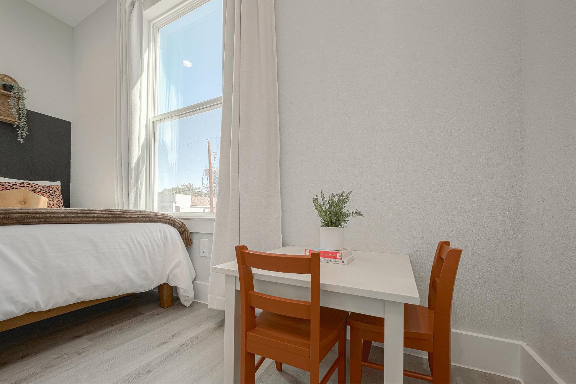 Modern Home Near Downtown With Fast Wifi, Bbq, Games & Ev Equipped! Houston Eksteriør billede