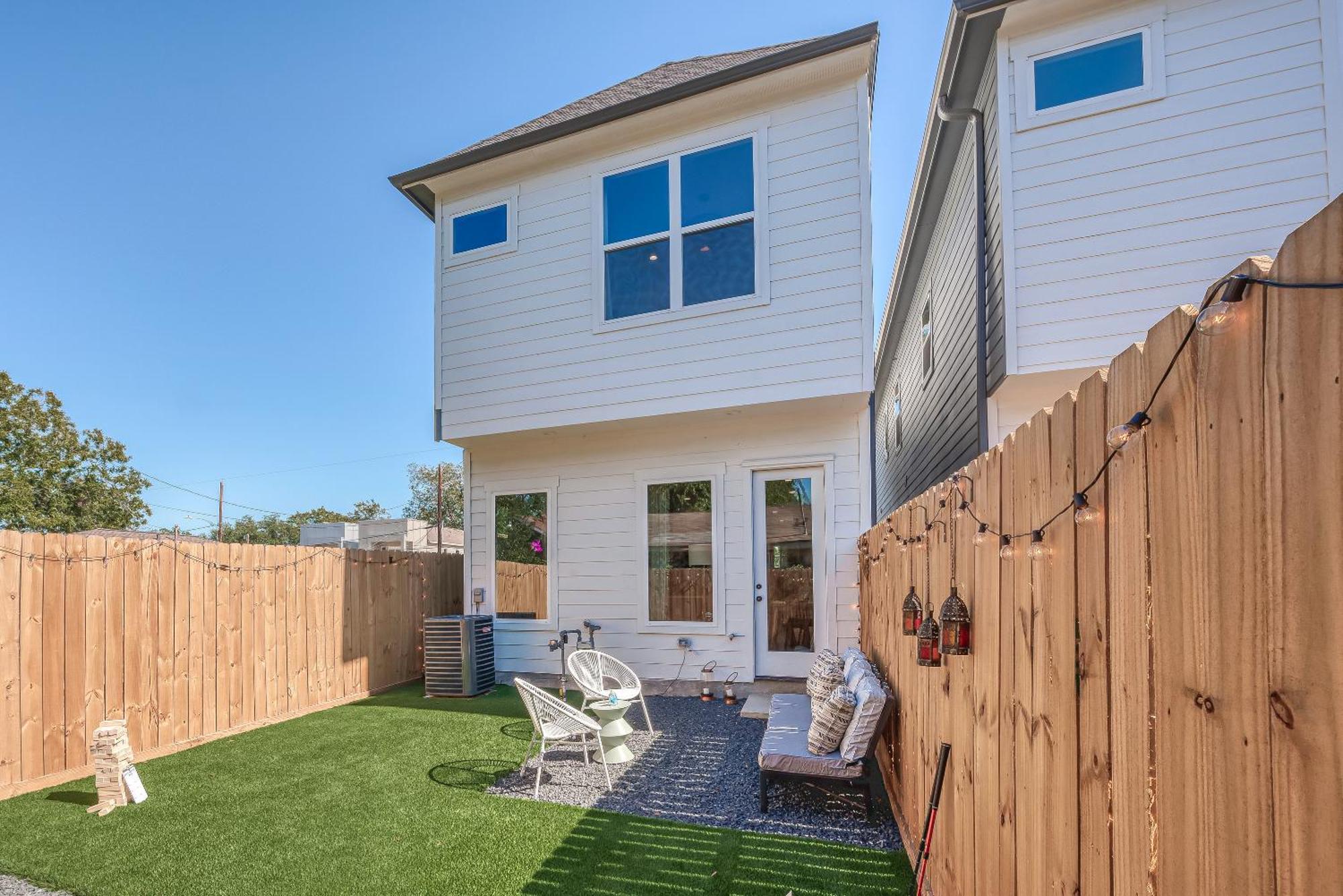 Modern Home Near Downtown With Fast Wifi, Bbq, Games & Ev Equipped! Houston Eksteriør billede